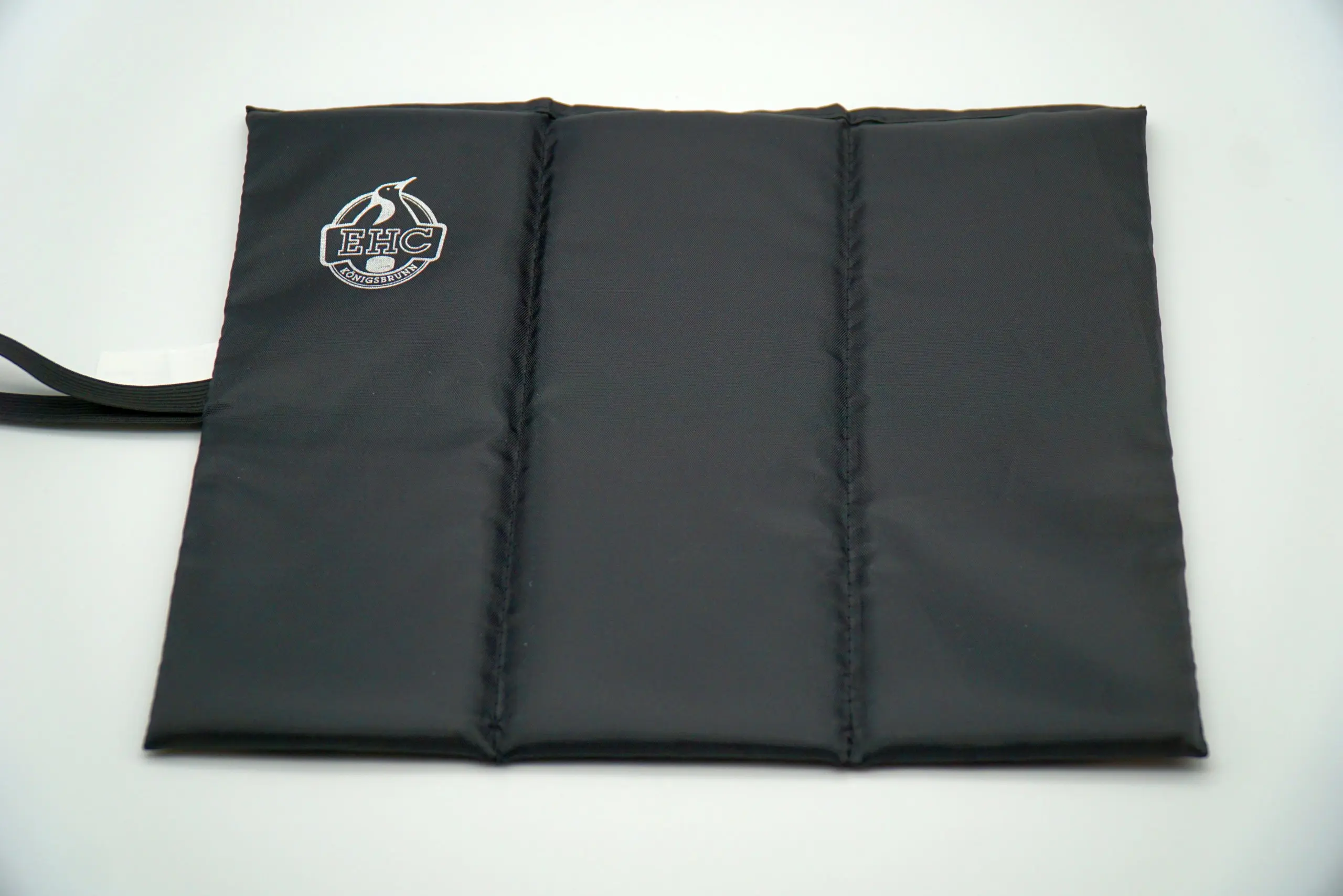 EHC Sitzkissen in rot oder schwarz - Image 3